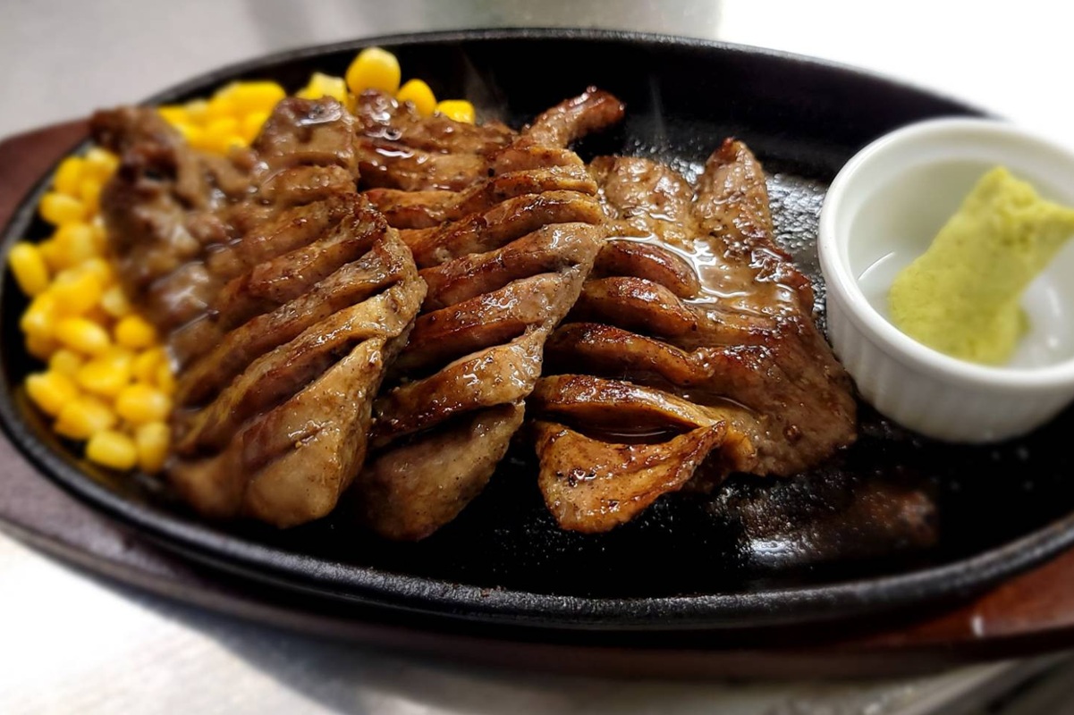 牛タンステーキ