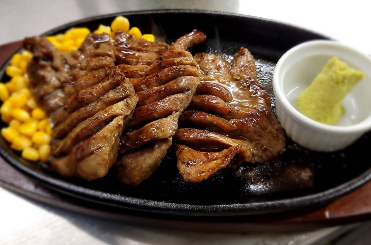 牛タンステーキ