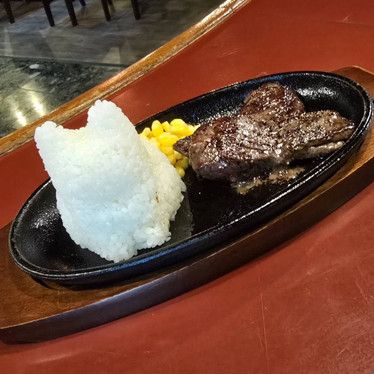 お子様ステーキ